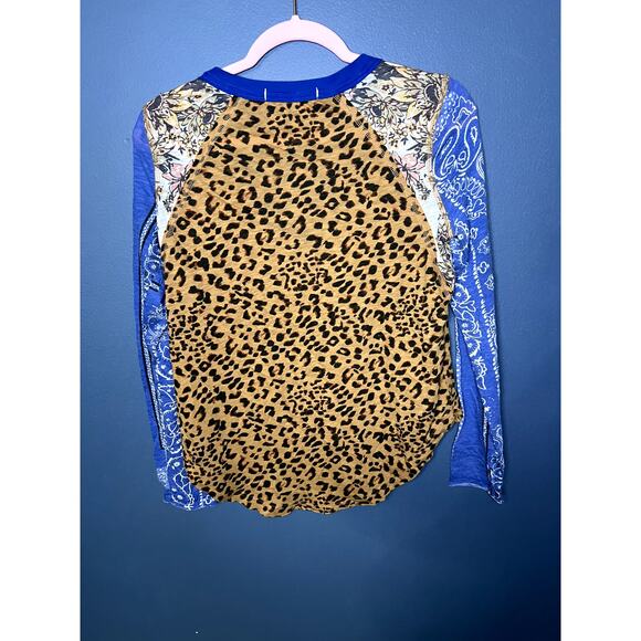 We the Free Patchwork Long Sleeve Top Bandana Pattern Animal Cluttercore Y2K - Picture 2 of 7